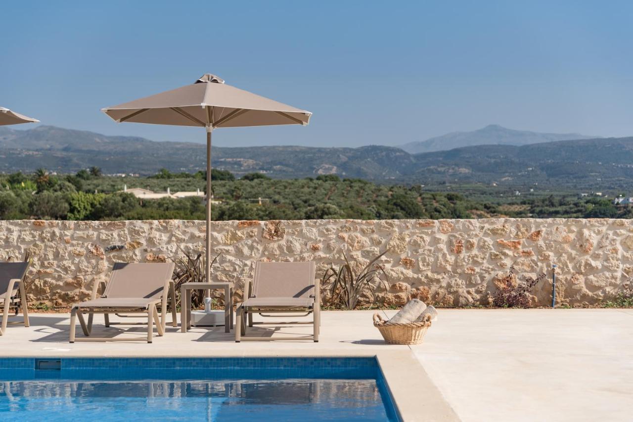 Evaero Villas I, Ii, Iii, IV - An Ever-So Inviting Escape, By Thinkvilla Sfáka Exterior foto