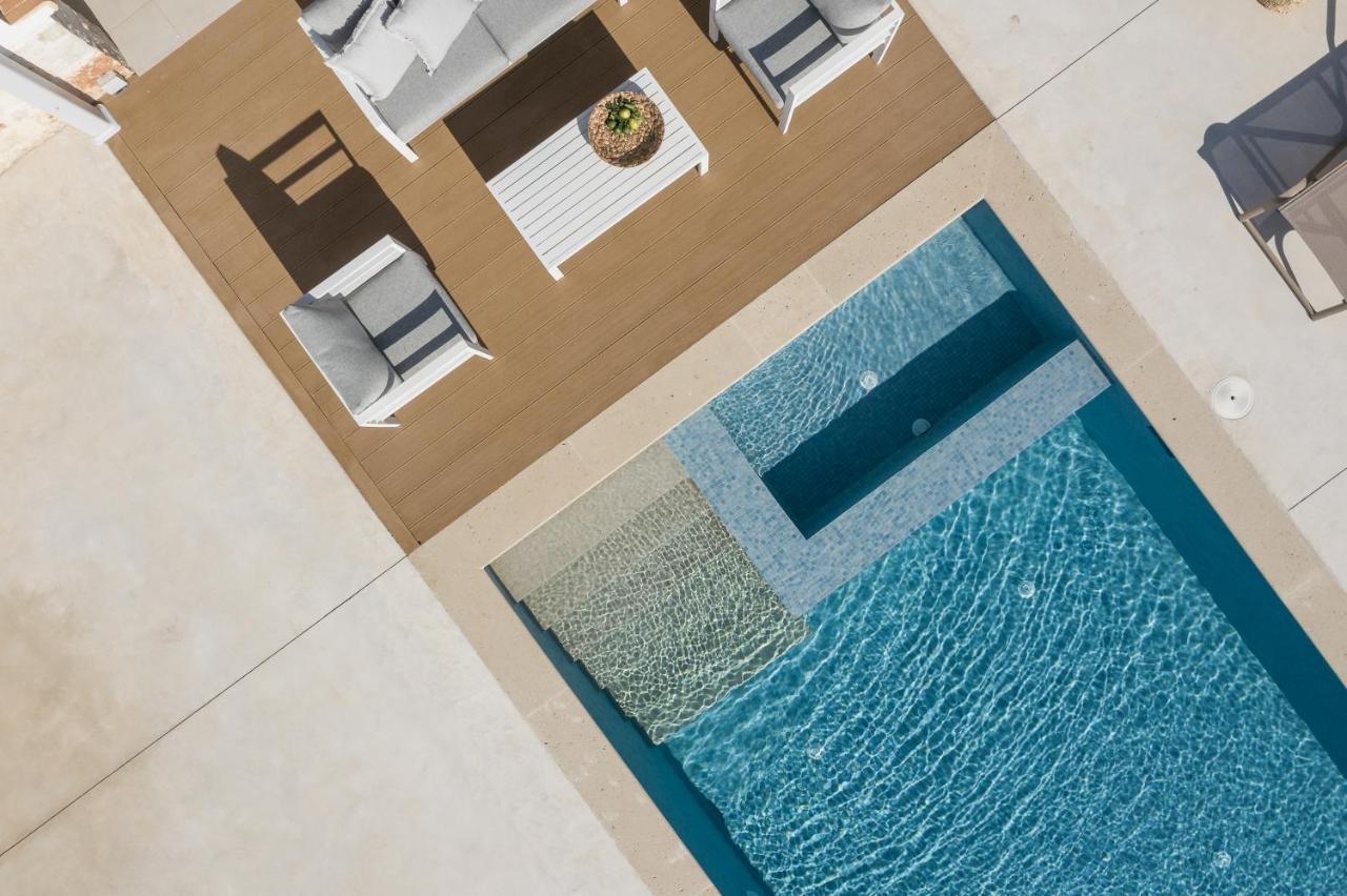 Evaero Villas I, Ii, Iii, IV - An Ever-So Inviting Escape, By Thinkvilla Sfáka Exterior foto